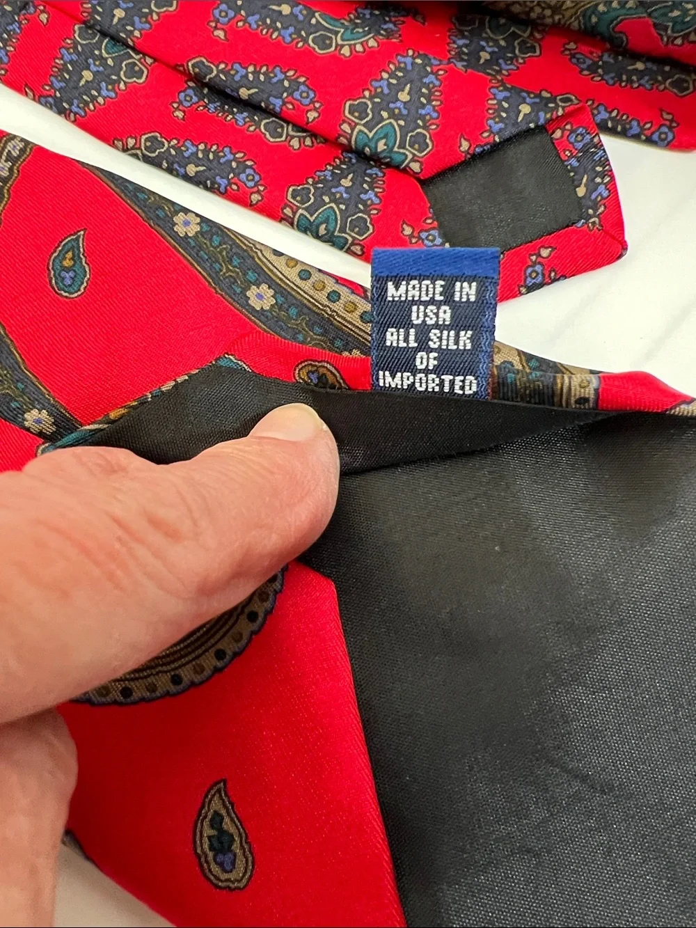 Liberty of London 100% Silk Paisley Necktie Red Navy Blue Made in USA